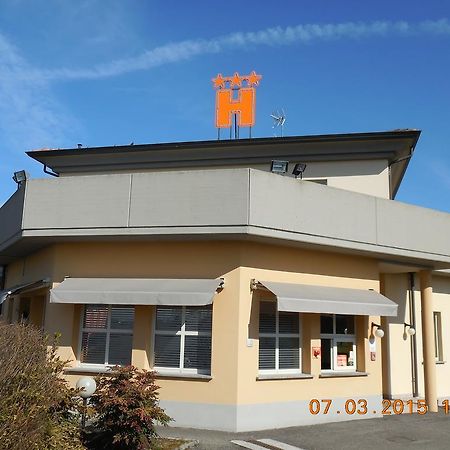 Hotel Motel Fiore Fiorenzuola dʼArda Екстериор снимка